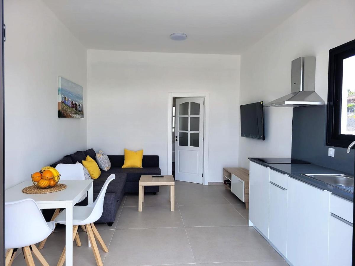 Apartamentos Falcon Tinajo Exterior foto