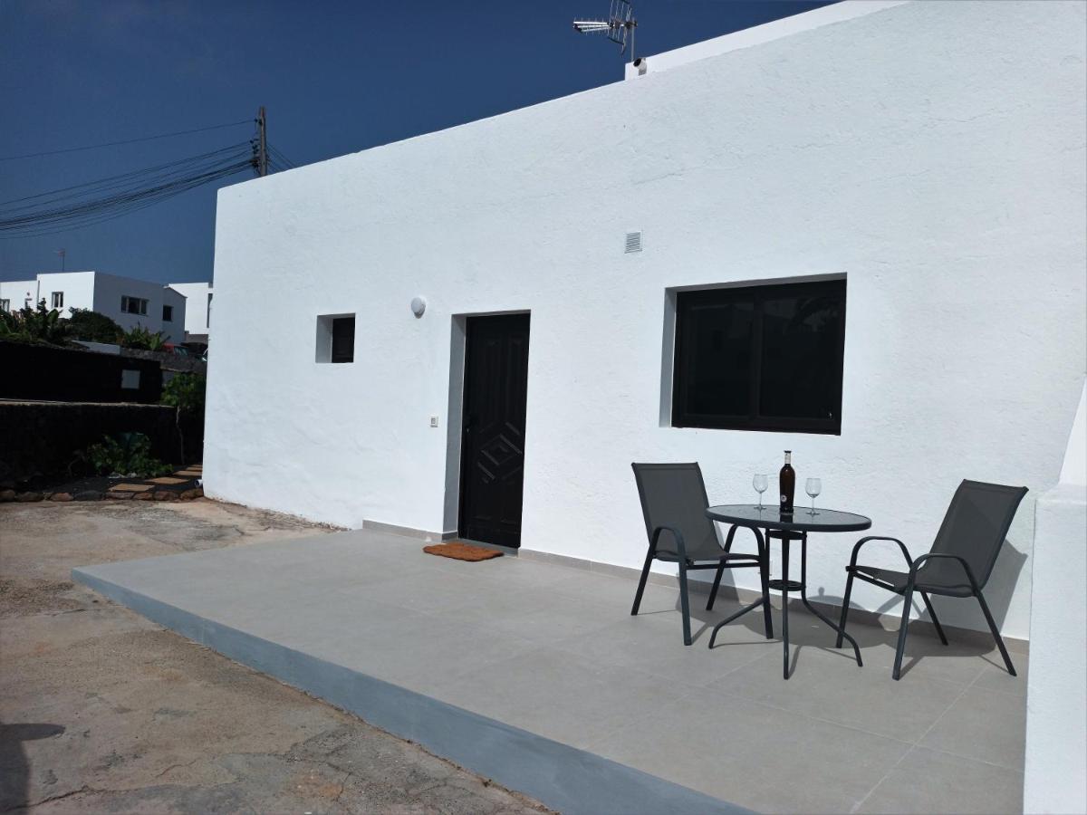Apartamentos Falcon Tinajo Exterior foto